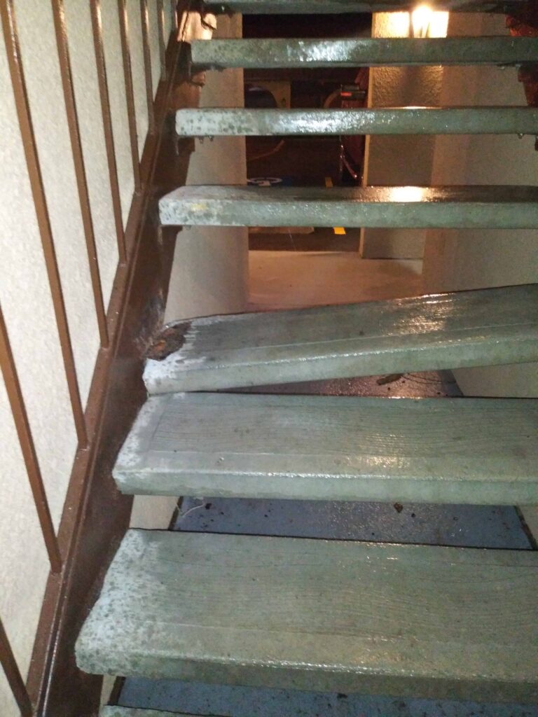 Who Is Responsible for a Fall in an Apartment Building in California